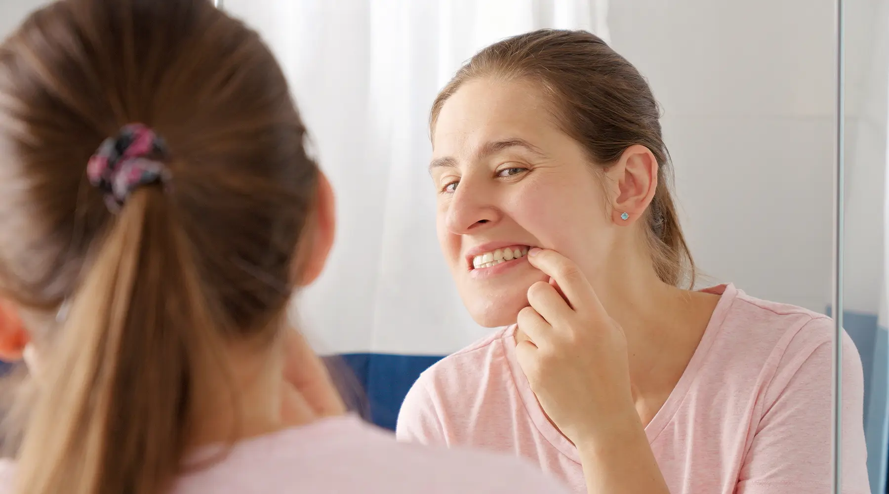 What Causes a Tooth to Turn Grey?