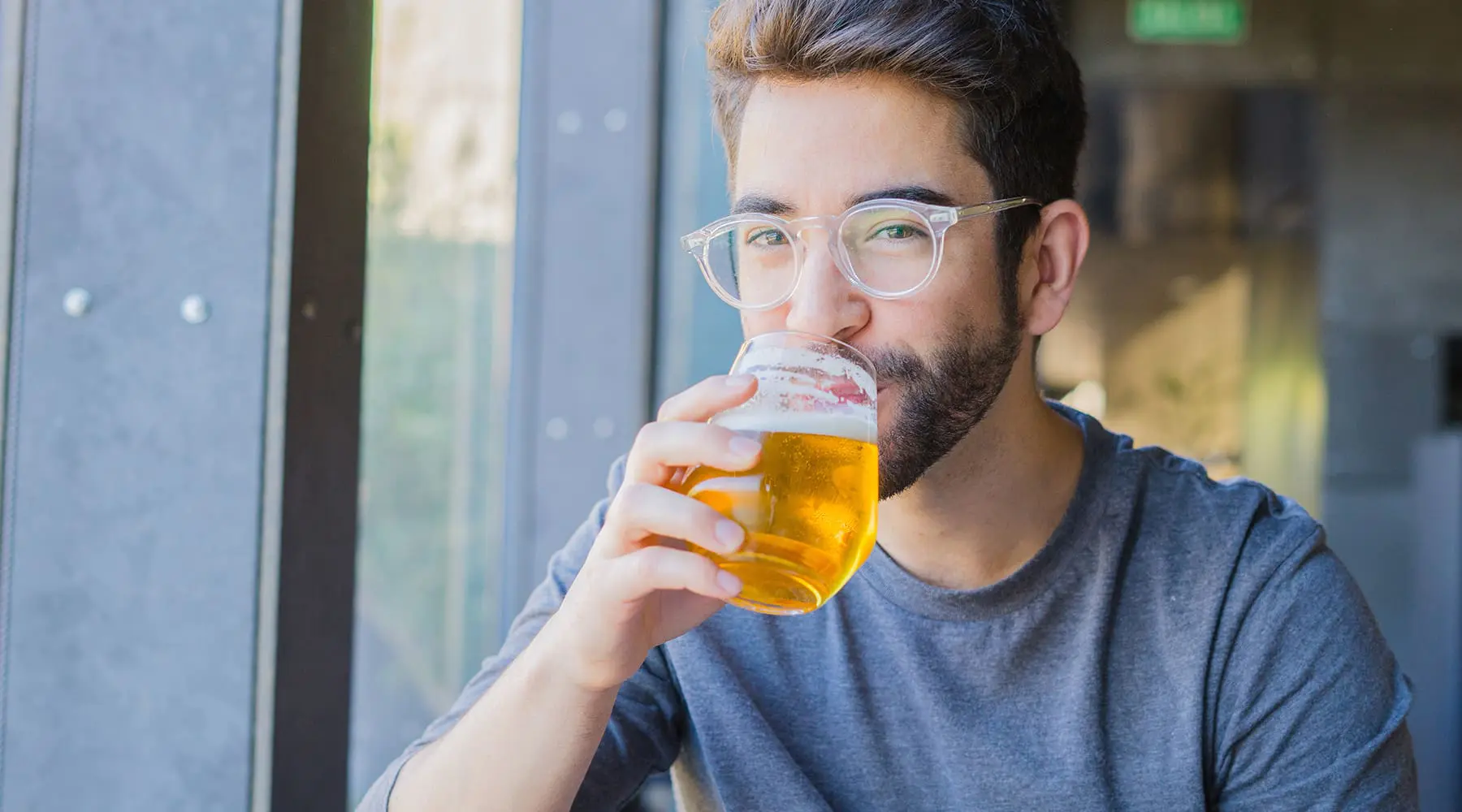 When Can You Drink Alcohol After Wisdom Tooth Extraction?